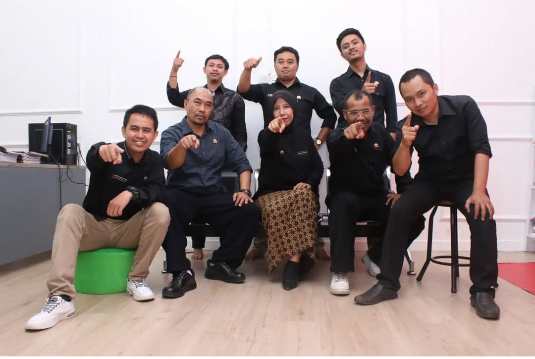 Kegiatan Desain Komunikasi Visual